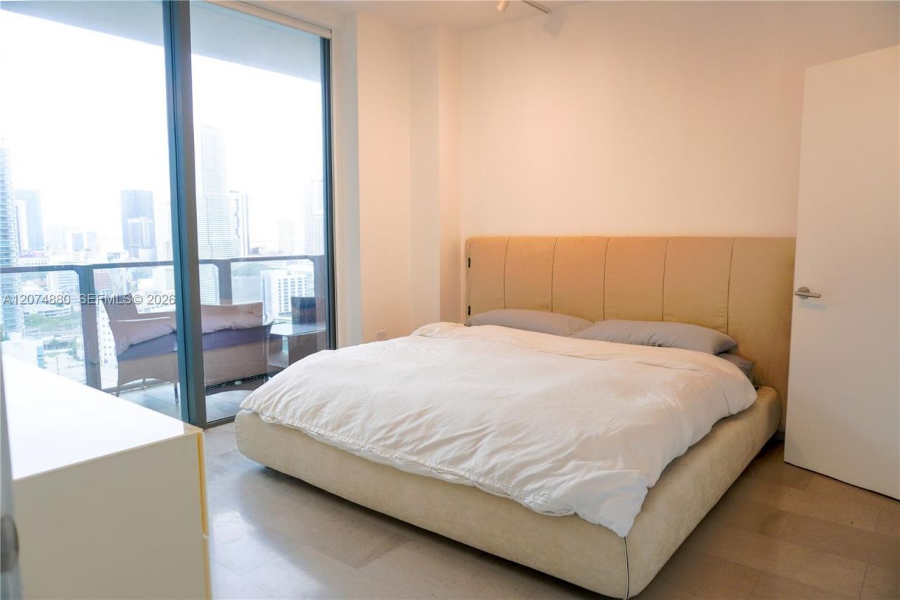 88 SW 7 , Unit 2112, Miami, FL 33130 Photo