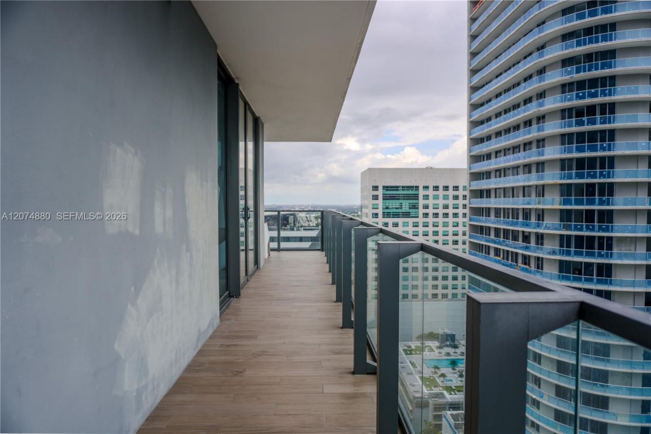 88 SW 7 , Unit 2112, Miami, FL 33130 Photo