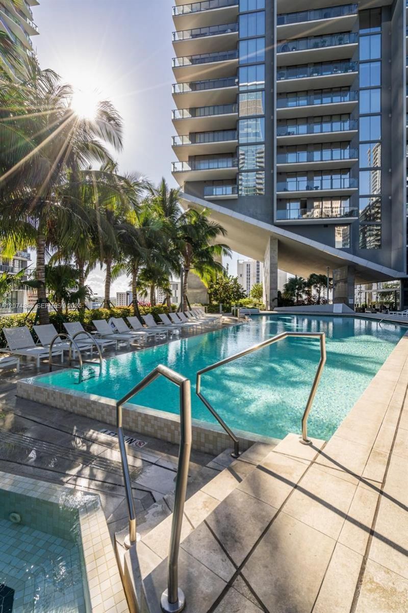 88 SW 7 , Unit 2112, Miami, FL 33130 Photo