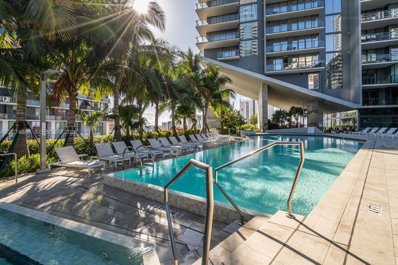 88 SW 7 , Unit 2112, Miami, FL 33130 Photo