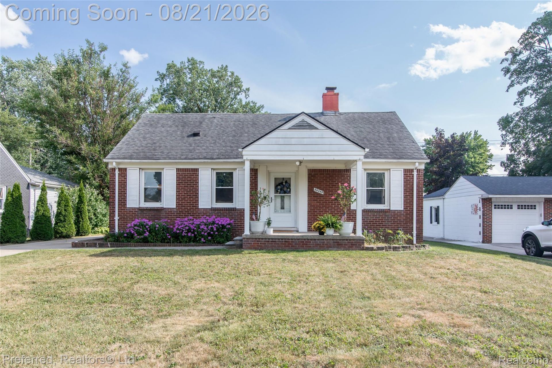 30285 7 Mile Road, Livonia, Mi 48152 Main Photo