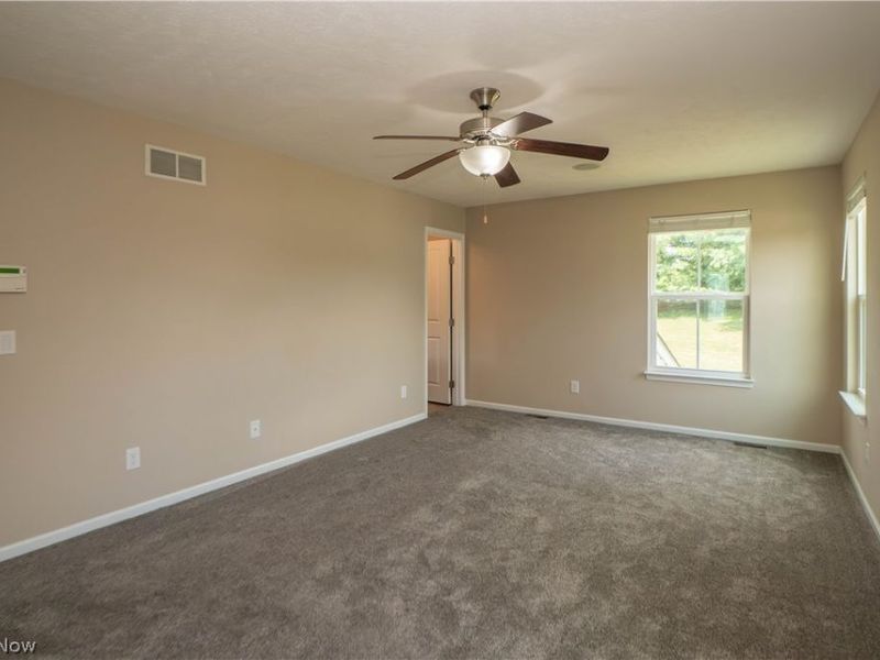 7185 Gauntlet Street SW, Massillon, OH 44646 Photo 27