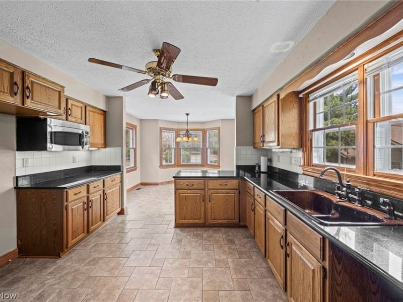 441 Shannon Drive, Wadsworth, OH 44281 Photo 9