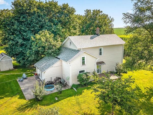 21 N Summerhill Road, POLO, IL 61064