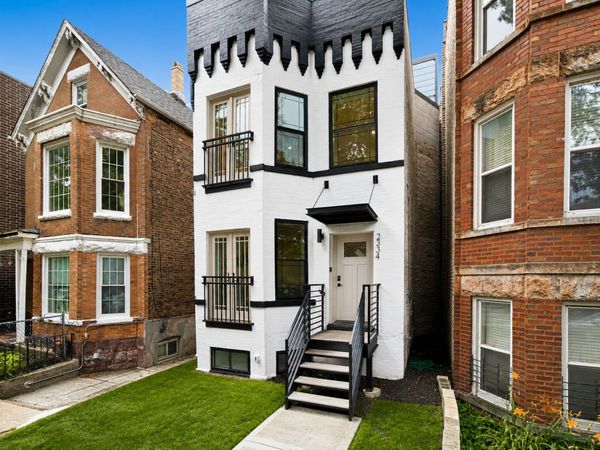 2334 N Oakley Avenue , Chicago, IL 60647