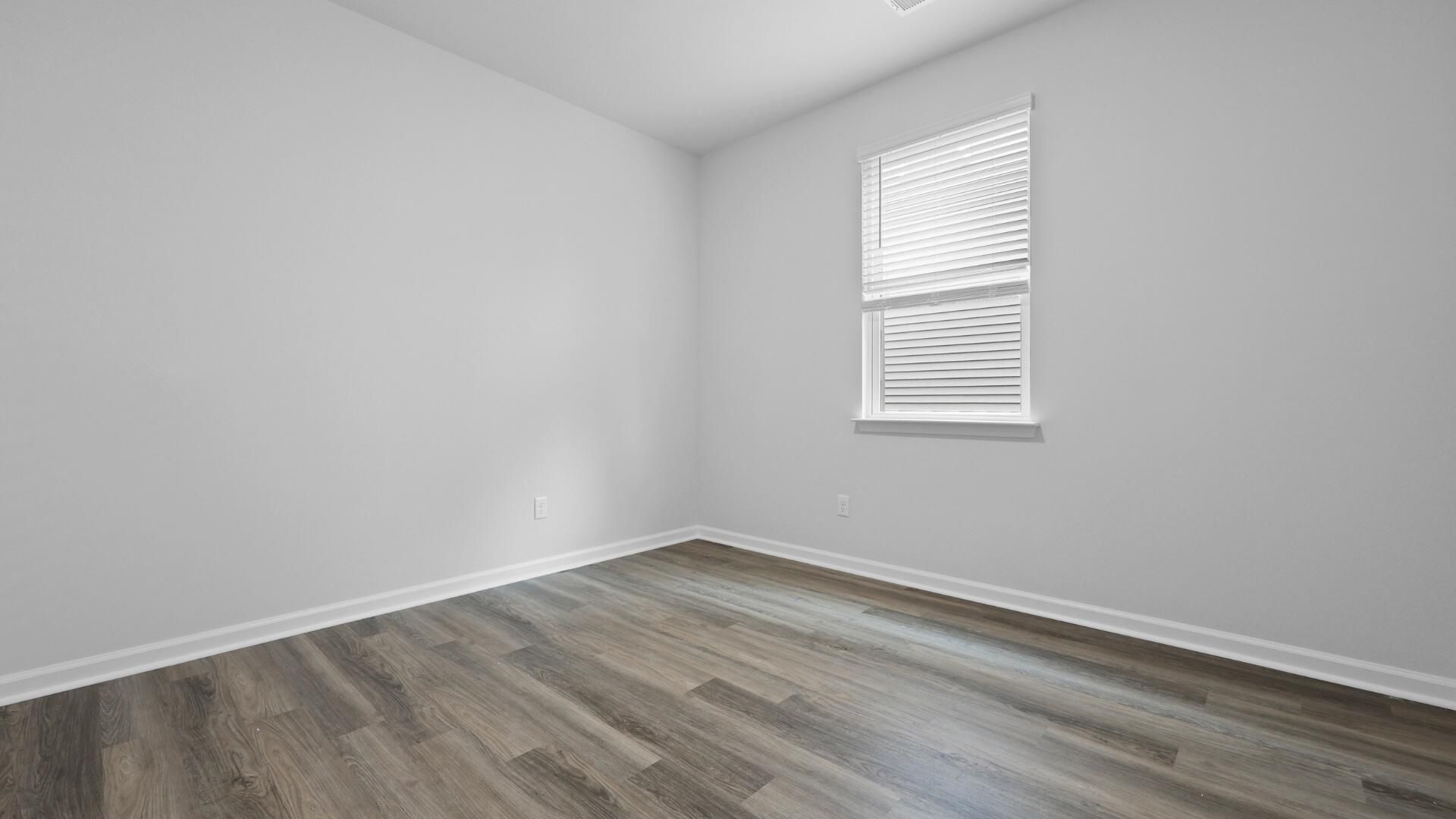 6014 Grangestone Lane Photo 31