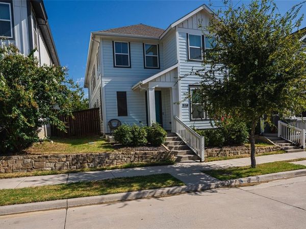1577 Jackson Street, Carrollton, TX 75006