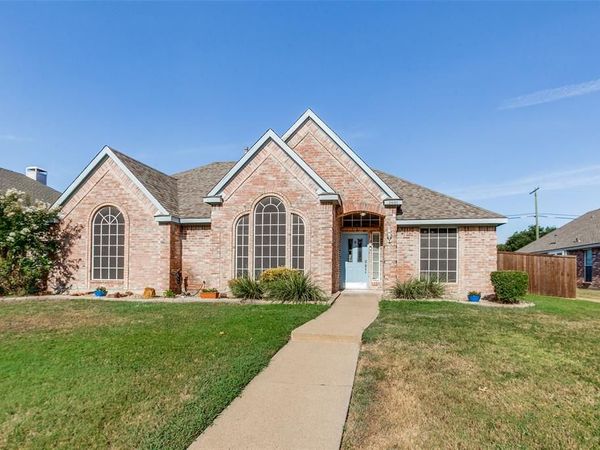 2601 Ridgemeade Drive, Garland, TX 75040