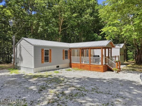 1028 N Pointe , Jamestown, TN 38556