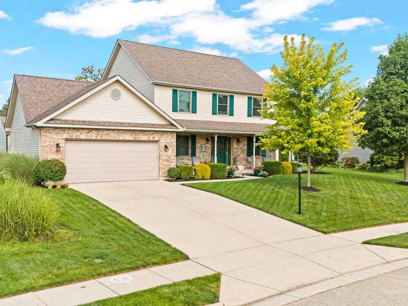 2555 Winfield Court, Troy, OH 45373 Photo 2