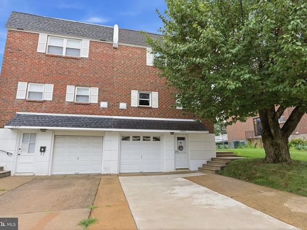 10925 LOCKART ROAD, PHILADELPHIA, PA 19116