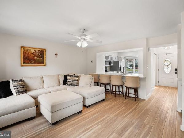 6 SUGARLAND SQUARE COURT, STERLING, VA 20164