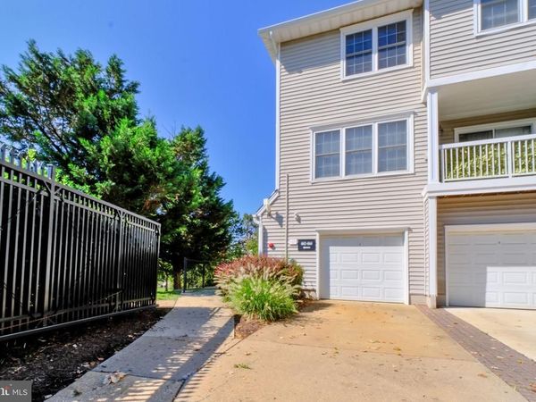 4664 SUPERIOR SQUARE, FAIRFAX, VA 22033