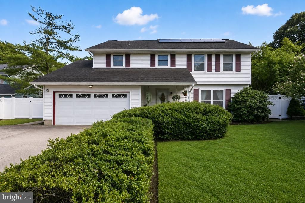 208 Cedarbrook Court, Little Egg Harbor Township, NJ 08087 Main Photo