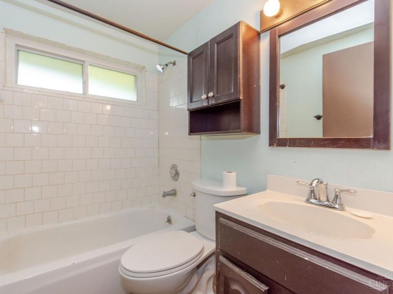 626 Upland Drive, West Carrollton, OH 45449 Photo 11