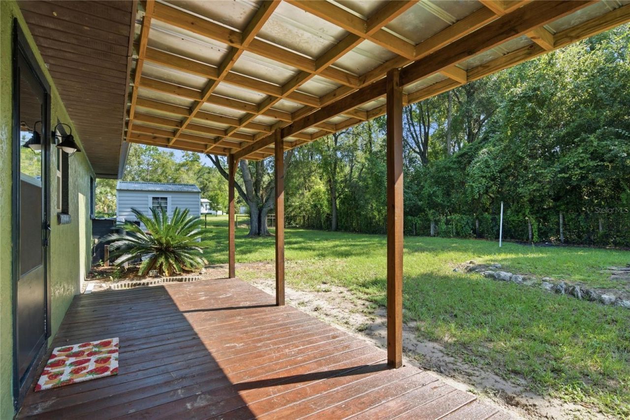 19791 SE 110th Court , Inglis, FL 34449 Photo