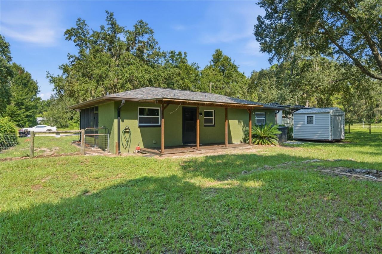 19791 SE 110th Court , Inglis, FL 34449 Photo