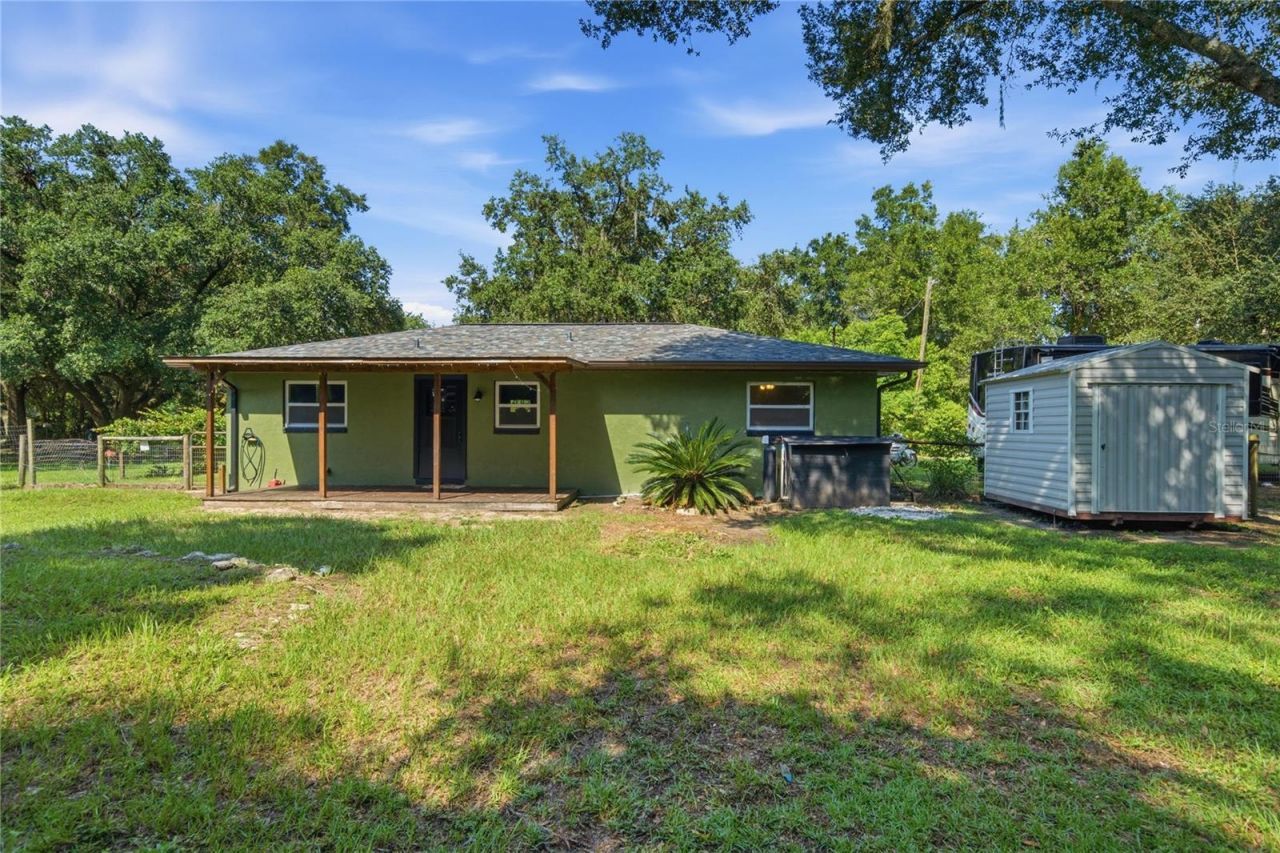 19791 SE 110th Court , Inglis, FL 34449 Photo