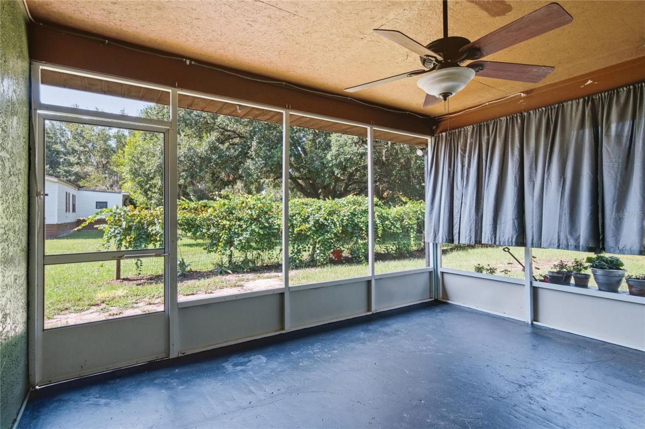 19791 SE 110th Court , Inglis, FL 34449 Photo