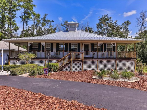 11071 W THOREAU PLACE , CRYSTAL RIVER, FL 34428