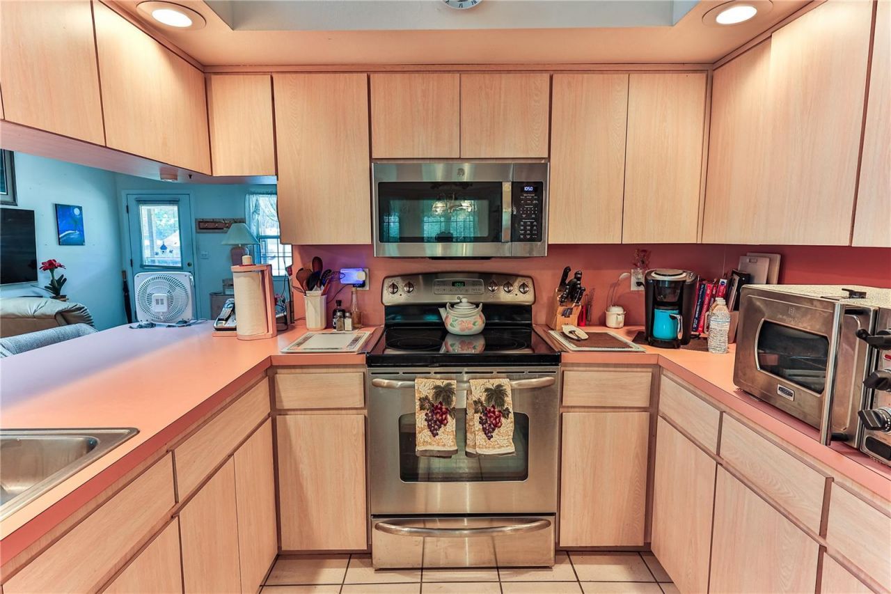 11071 W Thoreau Place , Crystal River, FL 34428 Photo