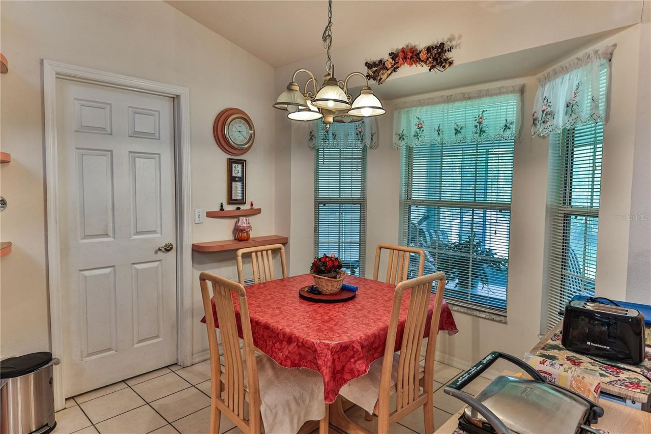 11071 W Thoreau Place , Crystal River, FL 34428 Photo