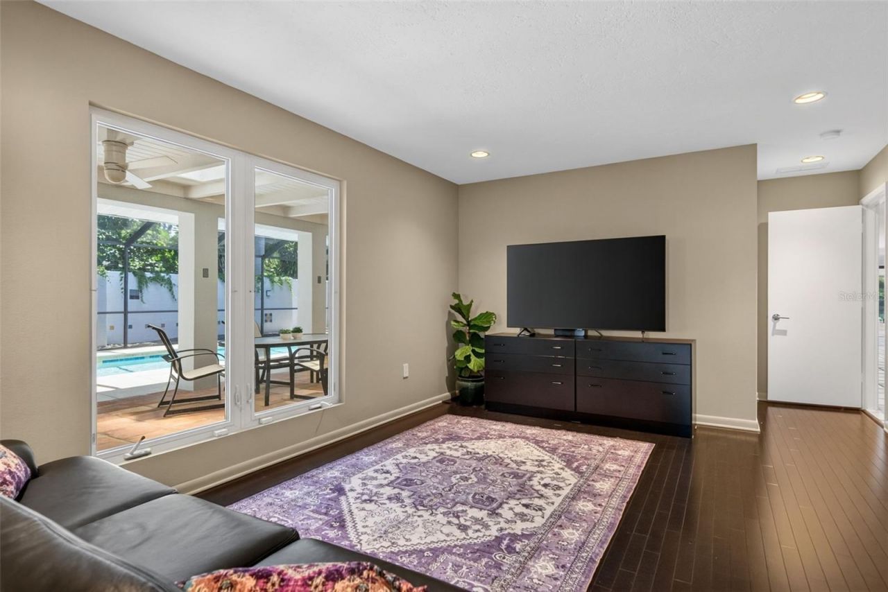2631 Puritan Terrace, Sarasota, FL 34239 Photo