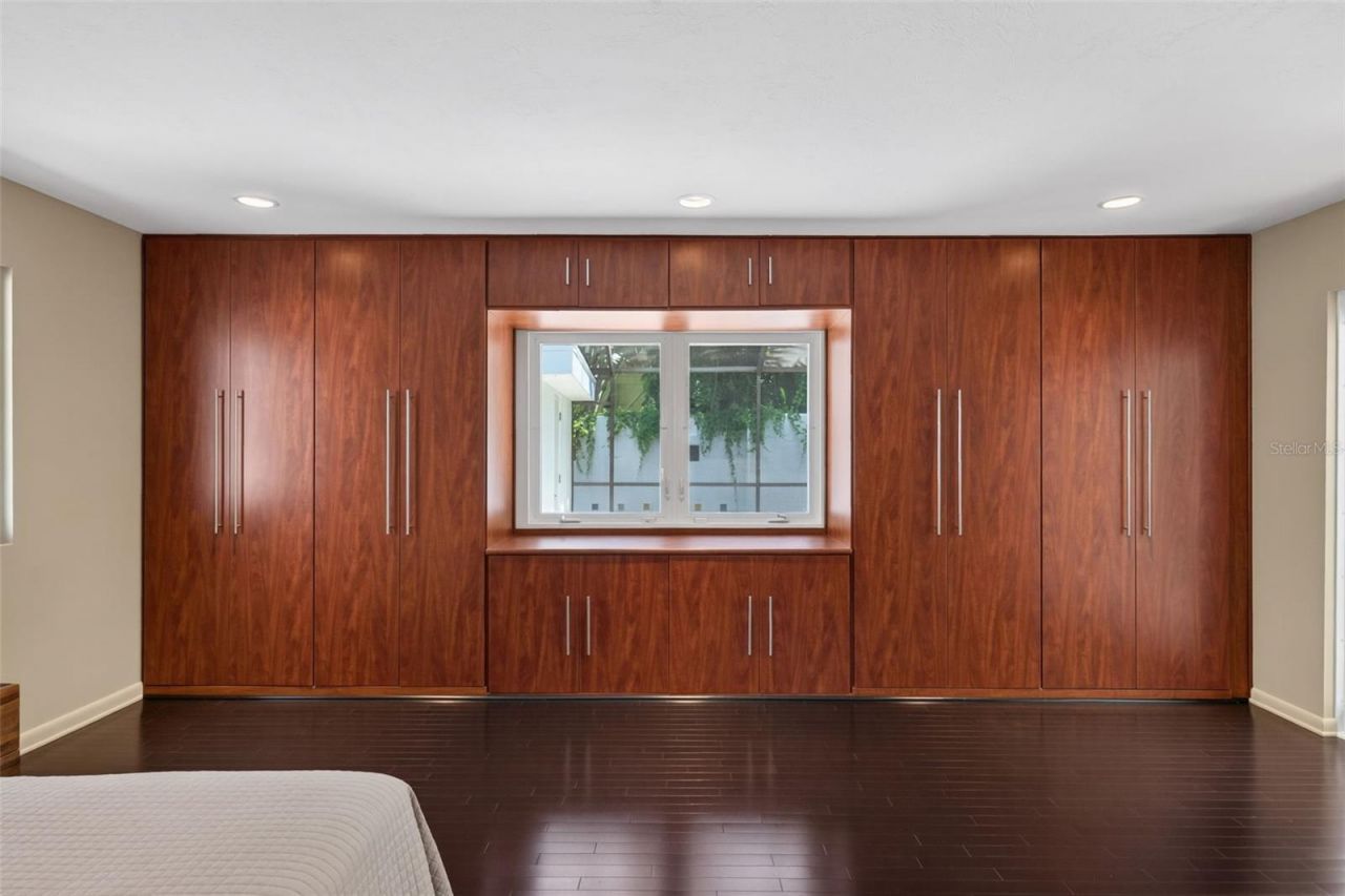 2631 Puritan Terrace, Sarasota, FL 34239 Photo