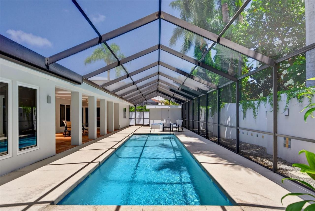 2631 Puritan Terrace, Sarasota, FL 34239 Photo