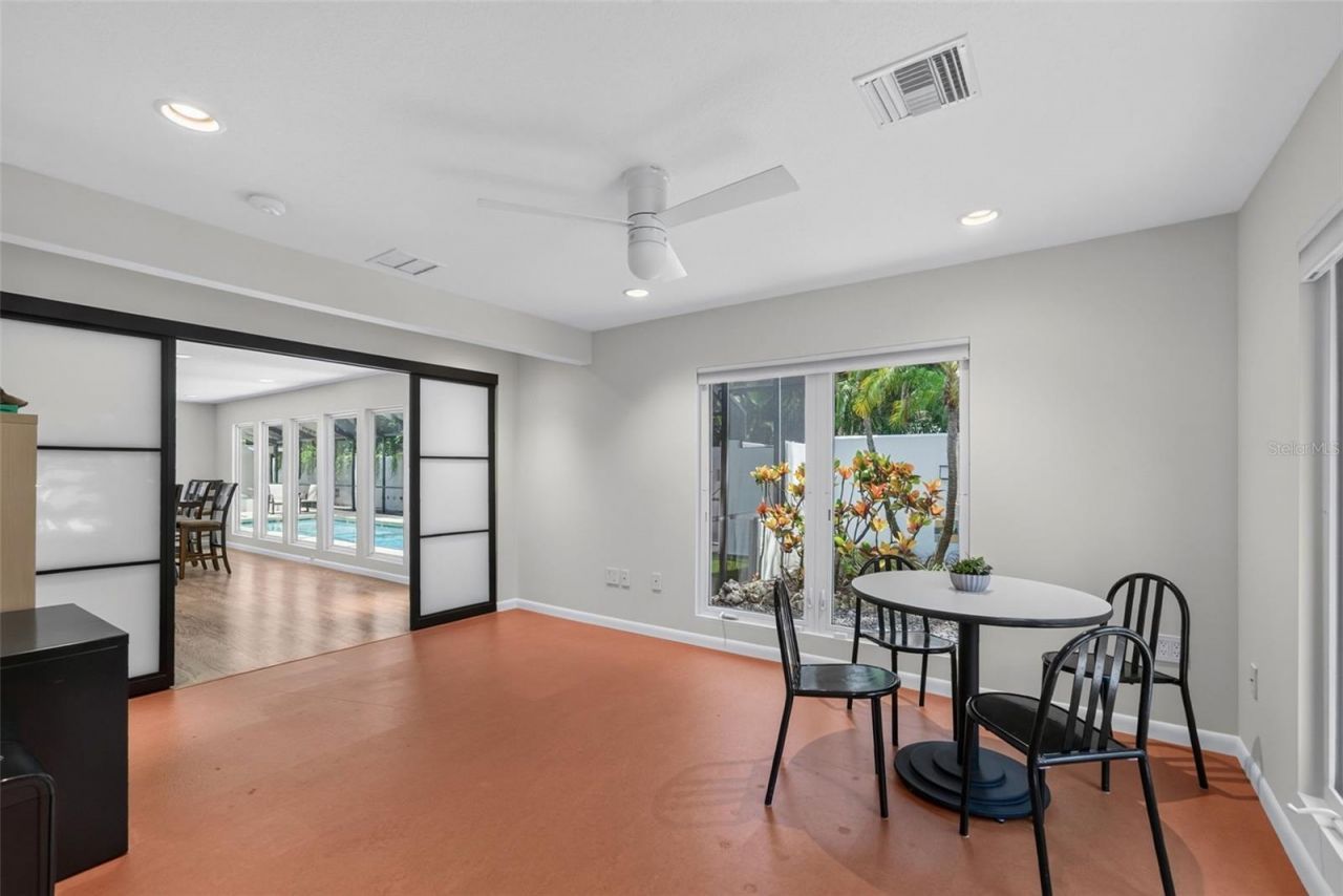 2631 Puritan Terrace, Sarasota, FL 34239 Photo