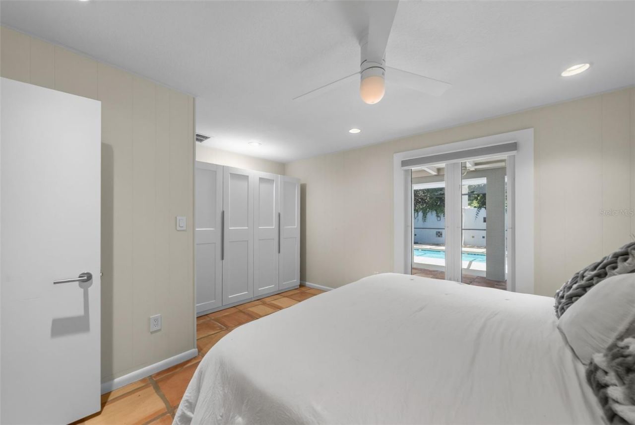 2631 Puritan Terrace, Sarasota, FL 34239 Photo