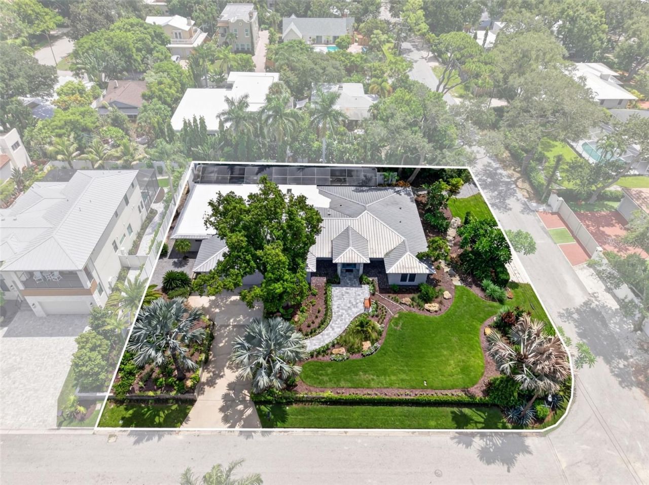 2631 Puritan Terrace, Sarasota, FL 34239 Photo