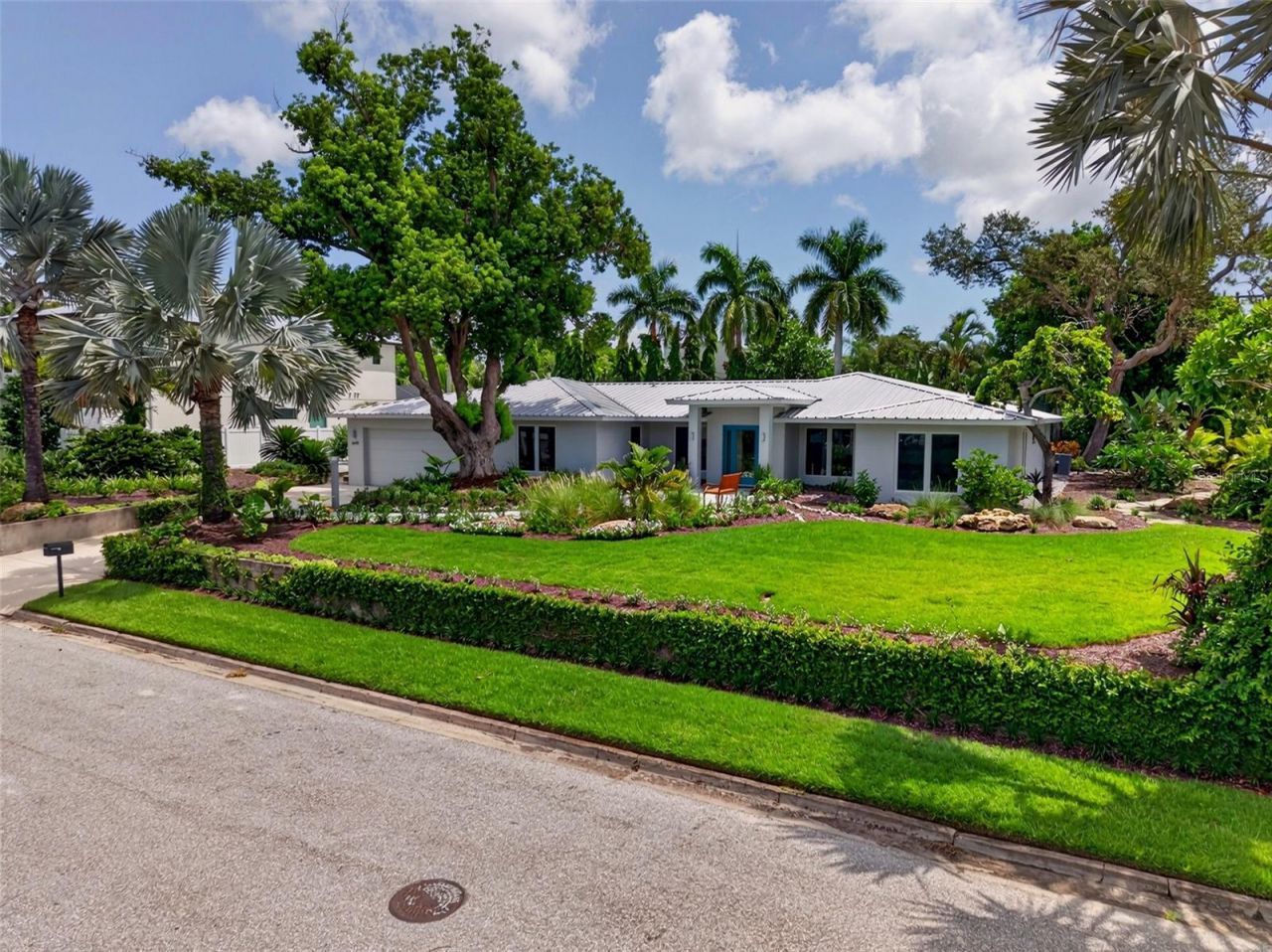 2631 Puritan Terrace, Sarasota, FL 34239 Photo