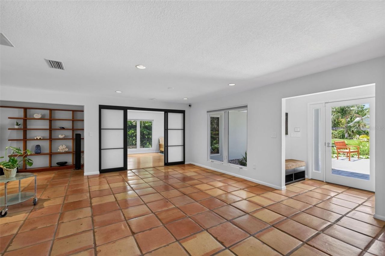 2631 Puritan Terrace, Sarasota, FL 34239 Photo