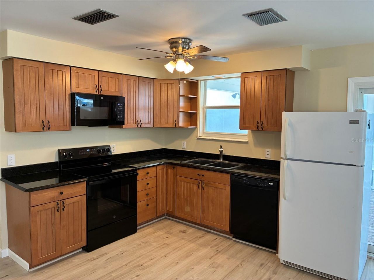 1828 S Central Avenue , Flagler Beach, FL 32136 Photo