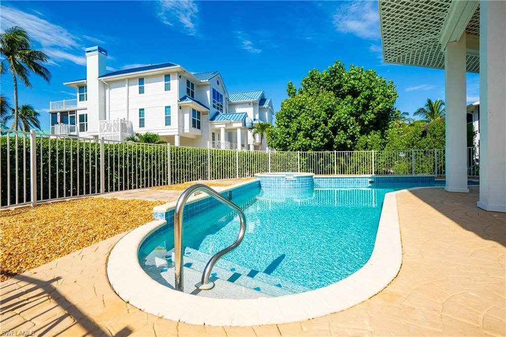 408 Bella Vista Way E, Sanibel, FL 33957 Photo