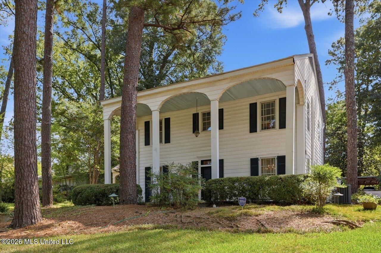 1138 Saint Ann Street, Jackson, MS 39202 Main Photo