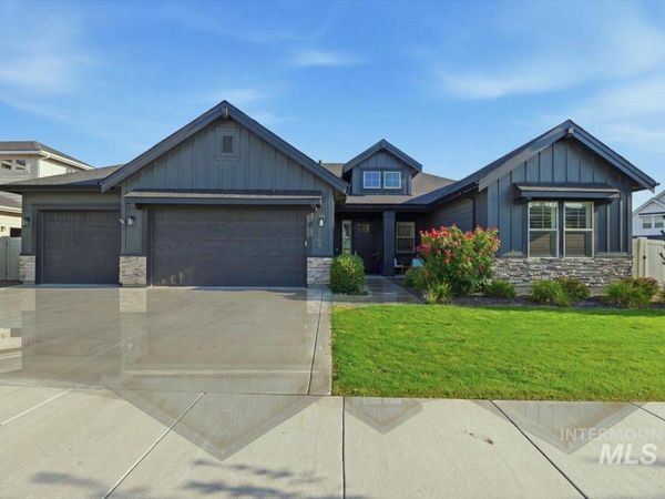 2768 Sawtelle Peak Street, Meridian, ID 83642