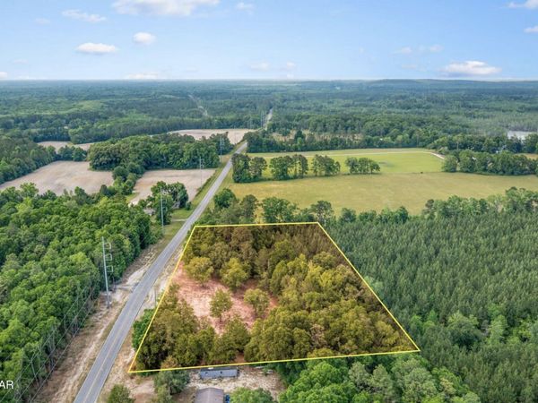3513 River Road , Vernon, FL 32462