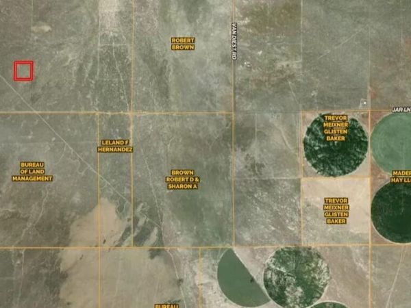 T33 R37 Sec 3 Old Emigrant Road, Unit 12, Lovelock, NV 89419