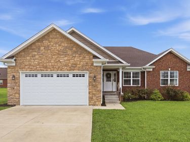 311 Rolling Meadows Lane Lane, Bardstown, KY 40004