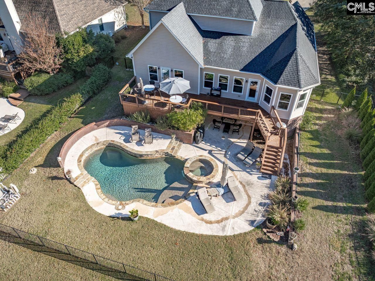 201 Stoney Pointe Drive  Photo 5