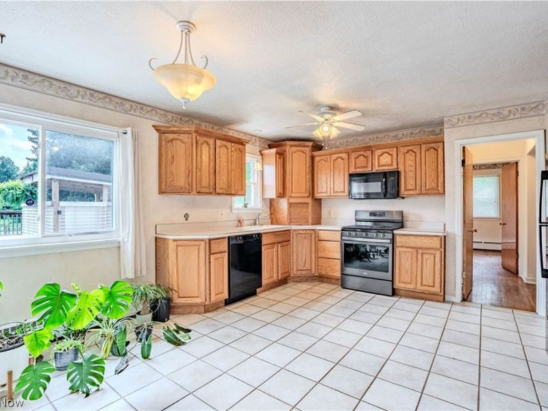 31950 Chardon Road , Willoughby Hills, OH 44094 Photo 11