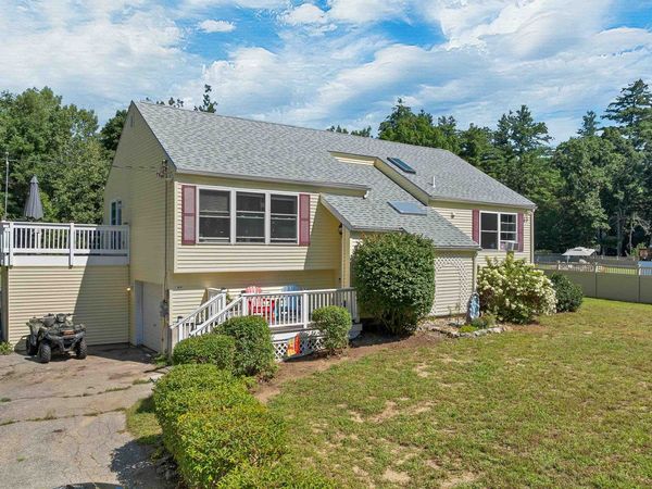 20 Adam Drive, Hudson, NH 03051