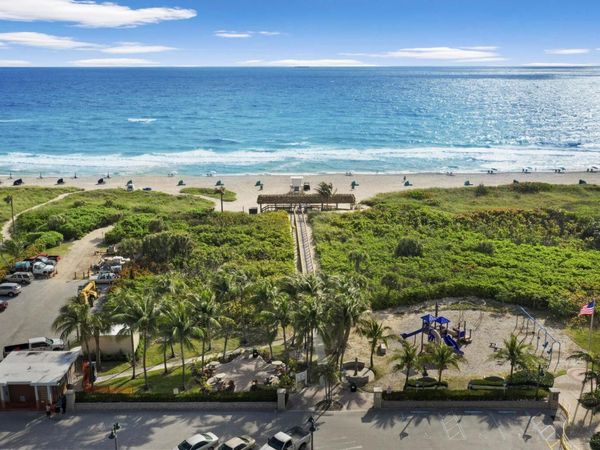 231 Bamboo Road, Unit 4, Palm Beach Shores, FL 33404
