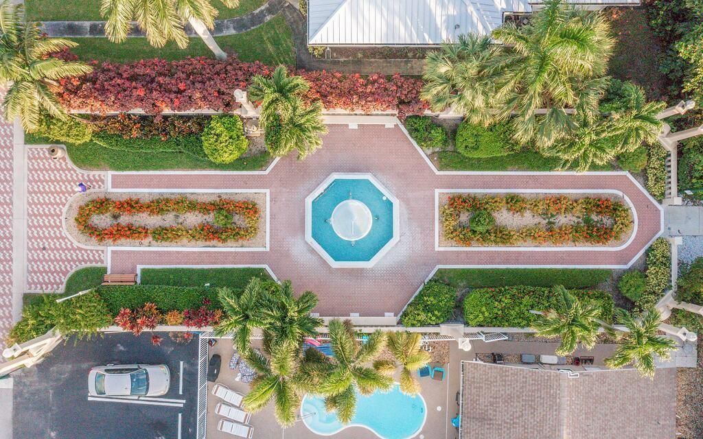 231 Bamboo Road, Unit 4, Palm Beach Shores, FL 33404 Photo