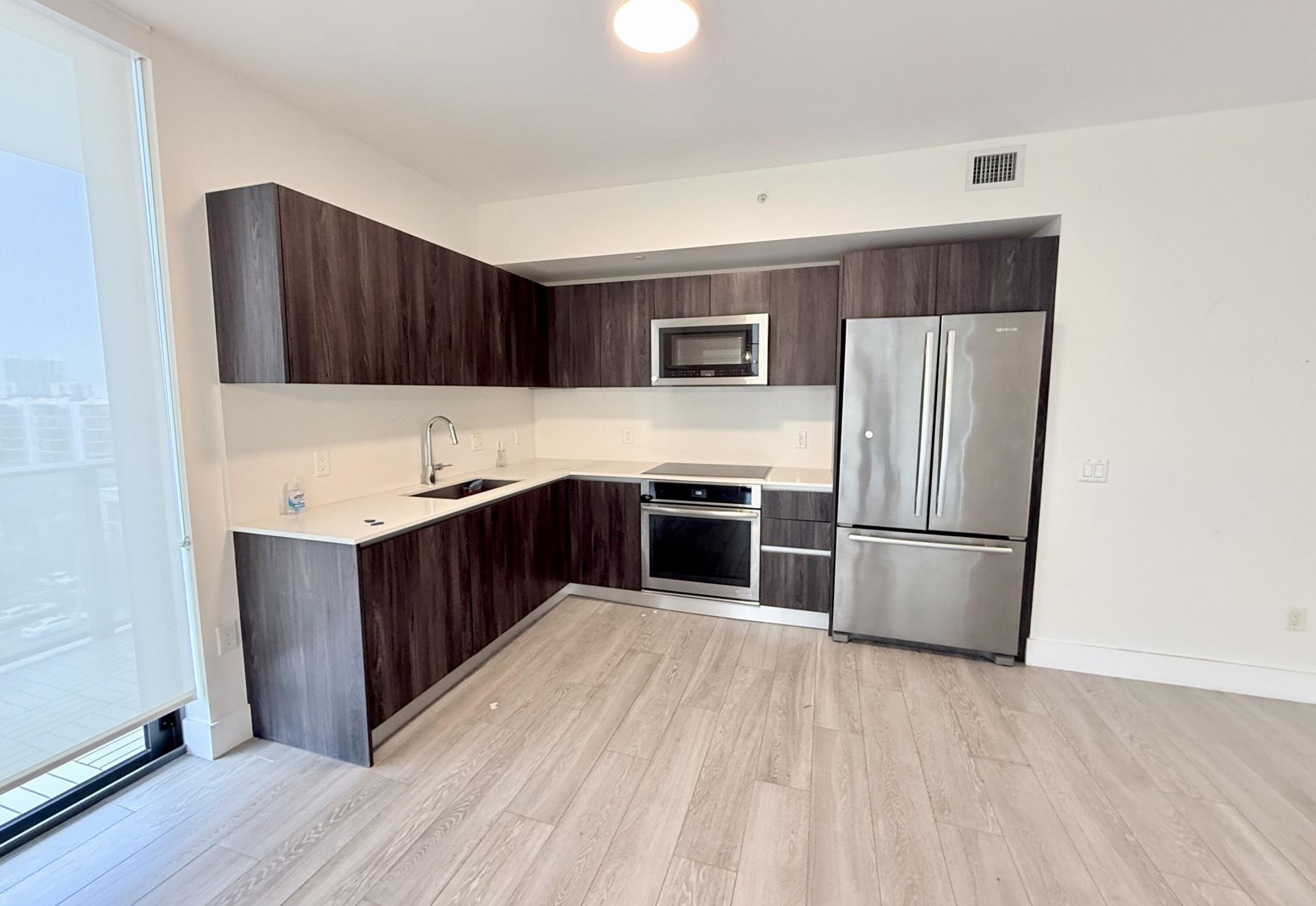 2960 NE 207th Street, Unit 710, Aventura, FL 33180 Photo