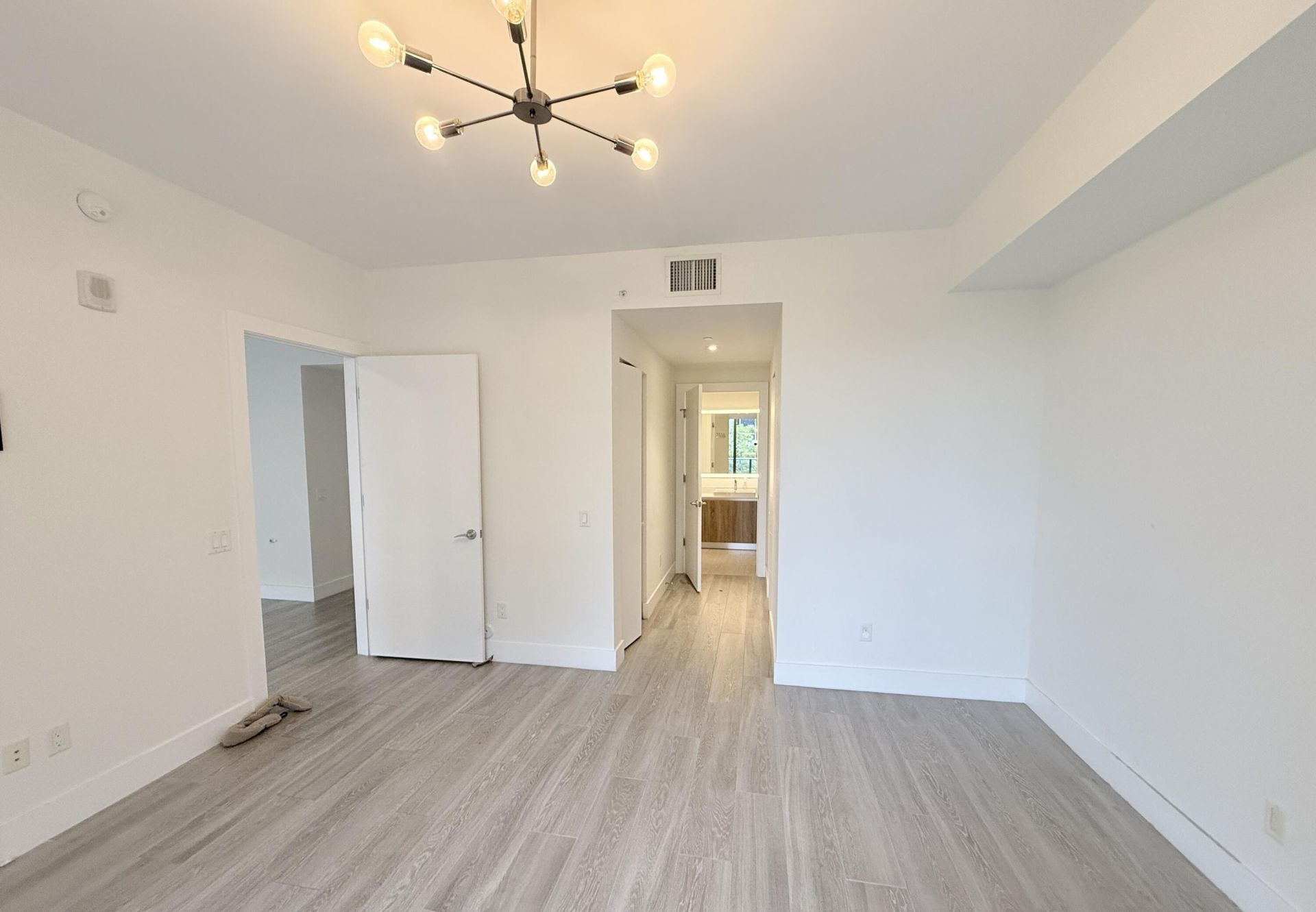 2960 NE 207th Street, Unit 710, Aventura, FL 33180 Photo