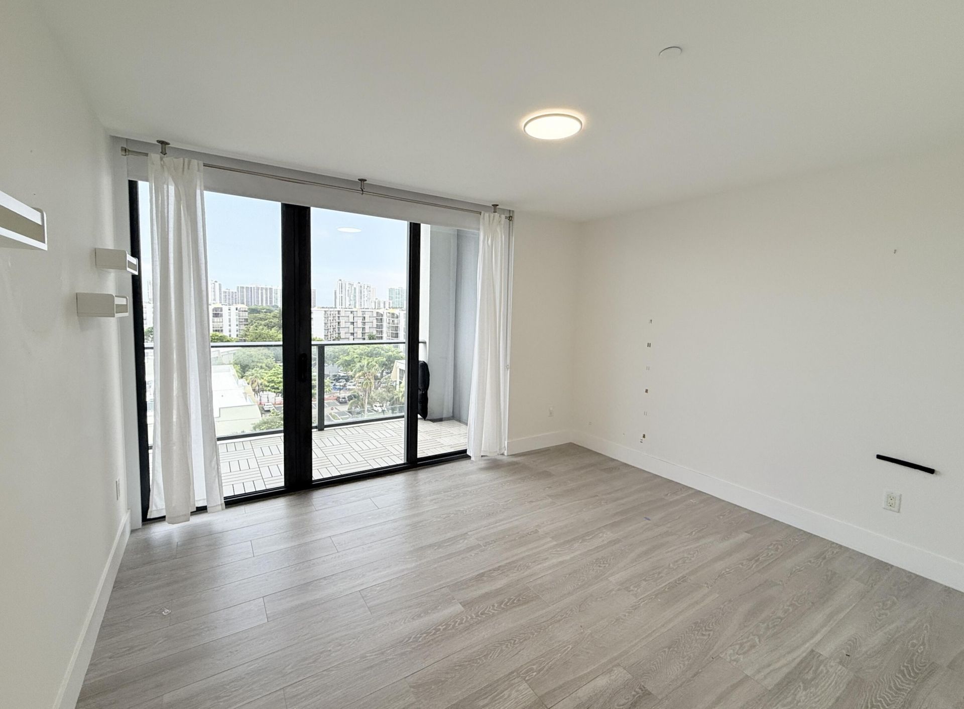 2960 NE 207th Street, Unit 710, Aventura, FL 33180 Photo