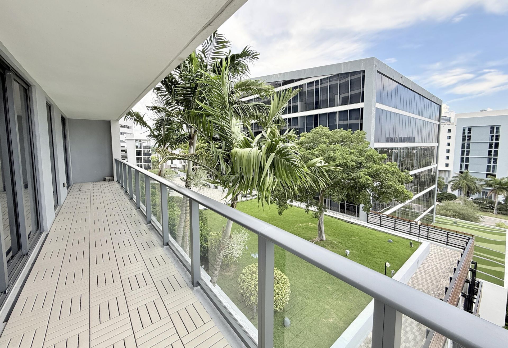 2960 NE 207th Street, Unit 710, Aventura, FL 33180 Photo